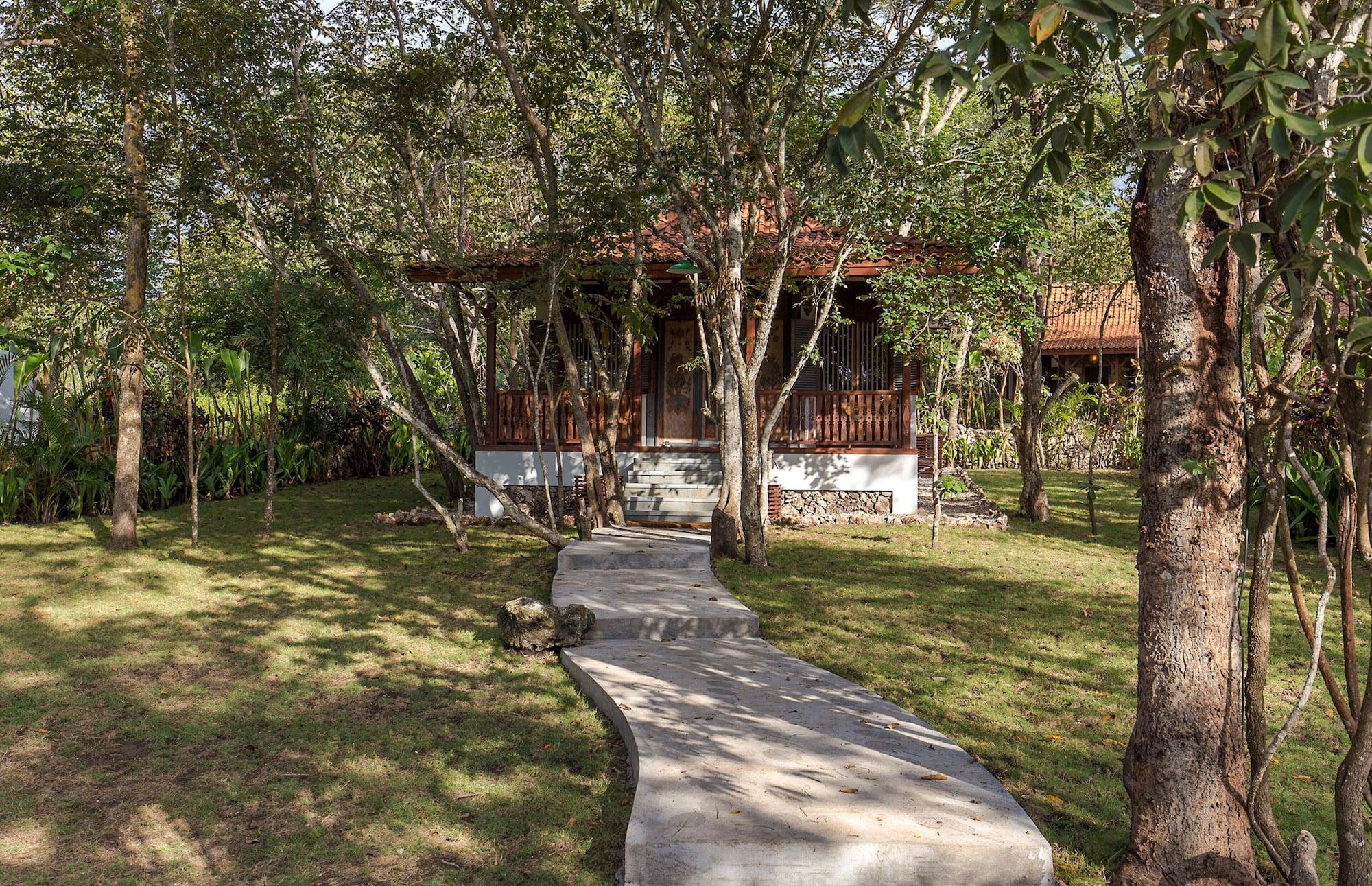 Plataran Menjangan Resort And Spa - Chse Certified Banyuwedang Екстер'єр фото